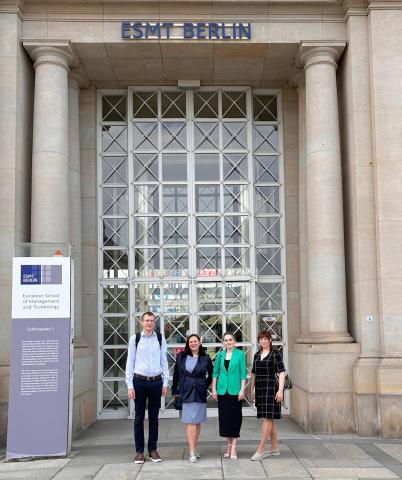 Curs de instruire ESMT Berlin 