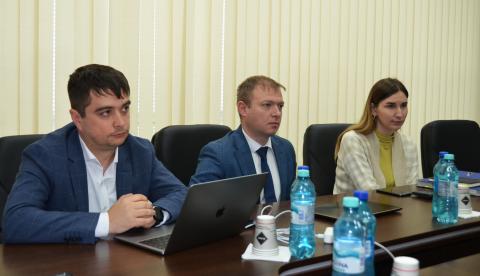 Întrevedere cu reprezentantul ICANN