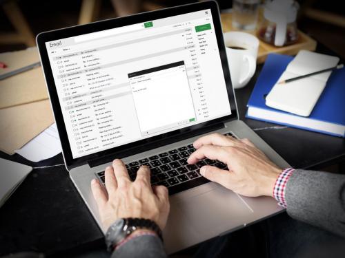 Serviciul Tehnologia Informației și Securitate Cibernetică vine cu recomandări de evitare a email-urilor de tip phishing